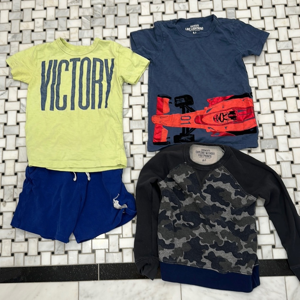 J.Crew, crewcuts sweatshirt, T-shirt and polo shorts size 6/7